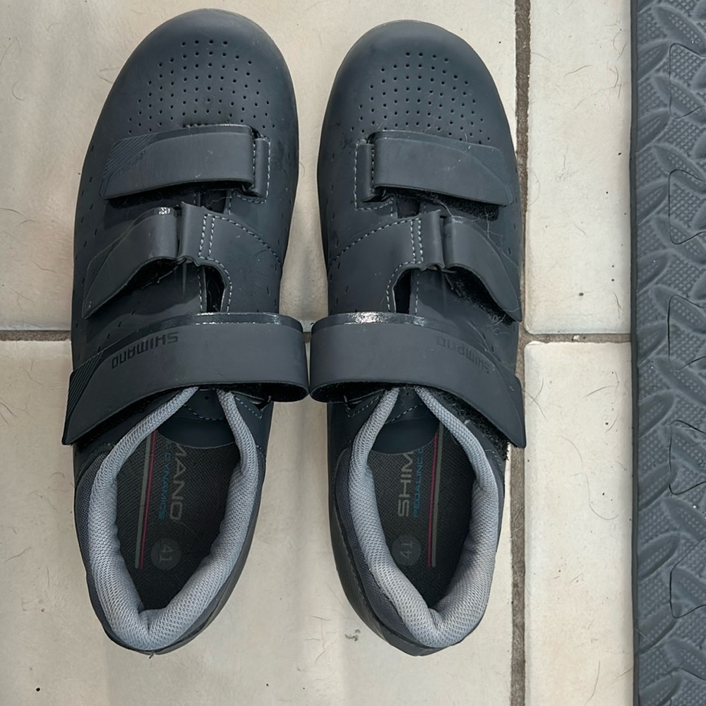 Shimano RP2 3 Hole Cycling Bike Shoes Peloton